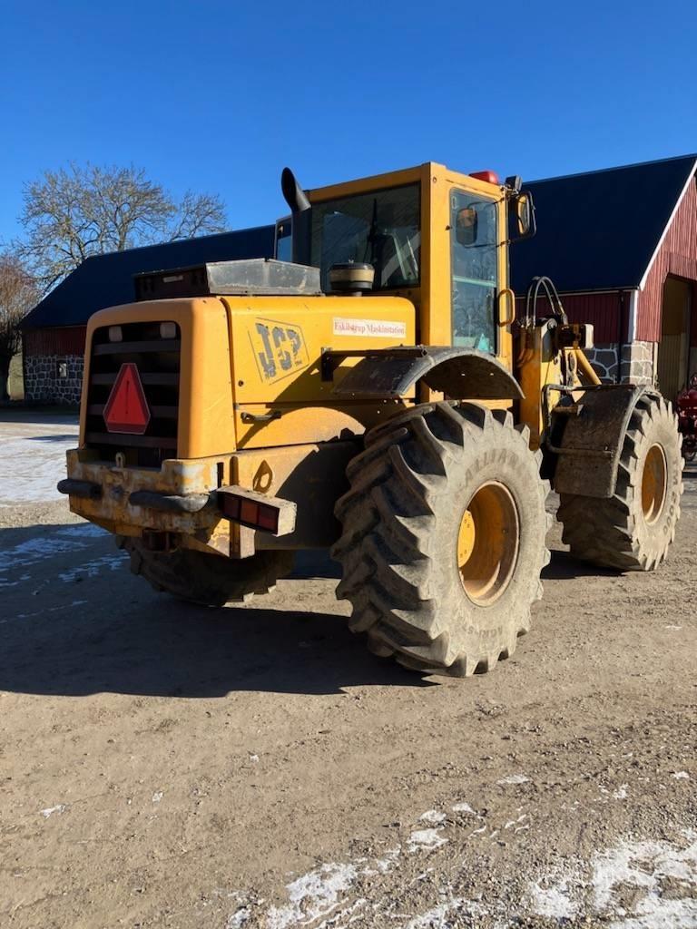 JCB 414S Poljoprivredni teleskopski utovarivači
