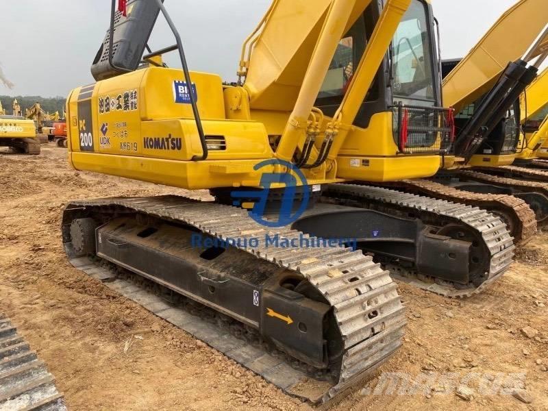 Komatsu PC200-7 Bageri gusjeničari