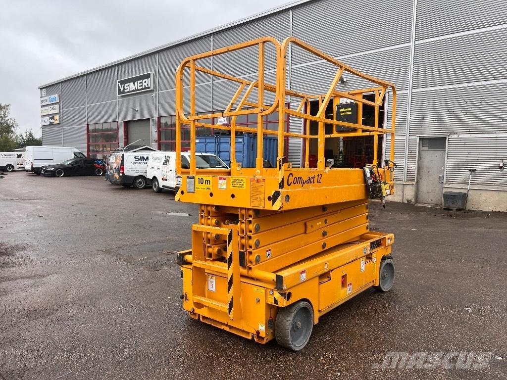Haulotte Compact 12 Škaraste platforme