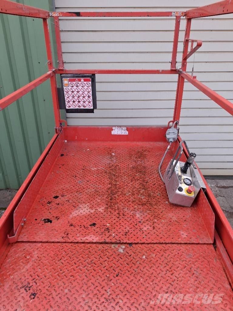 SkyJack SJ III 4632 Škaraste platforme