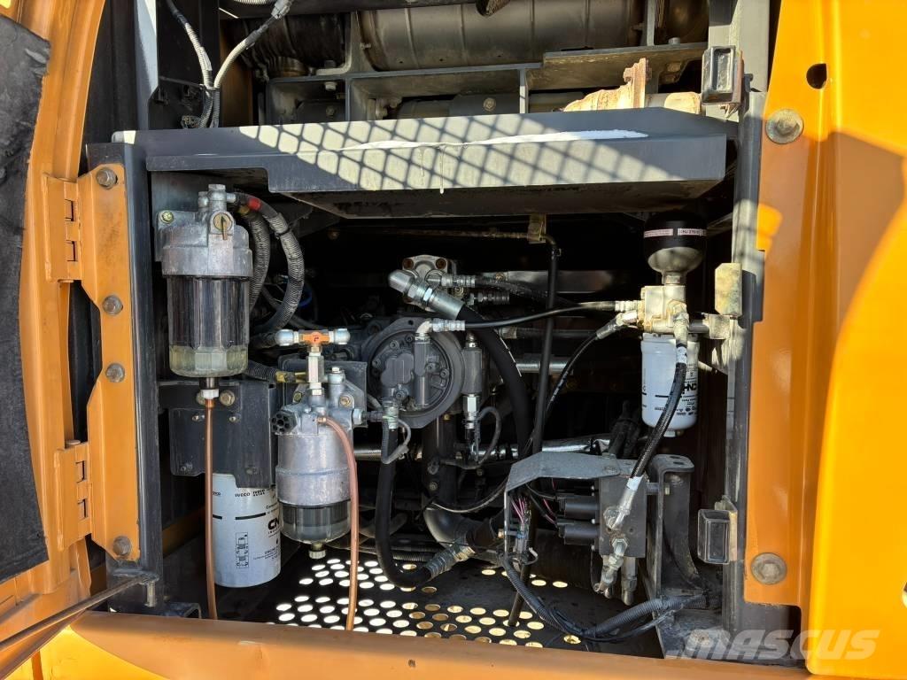 CASE CX 210 D Bageri gusjeničari