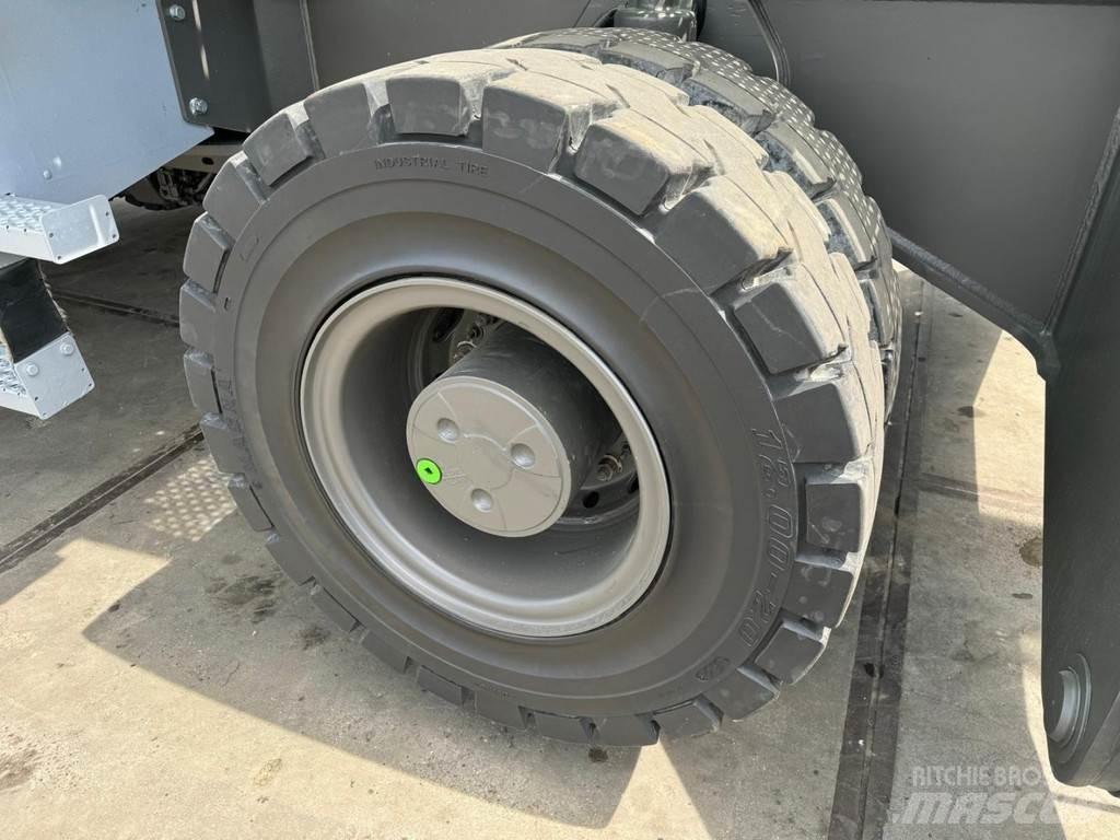 Sennebogen 830M E Bageri za manipuliranje materijalom / otpadom