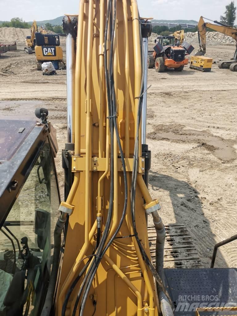 CAT 320 E Bageri gusjeničari
