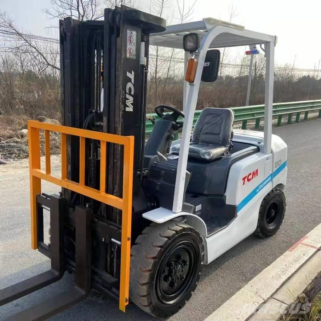 TCM FD 30 Dizelski viličari