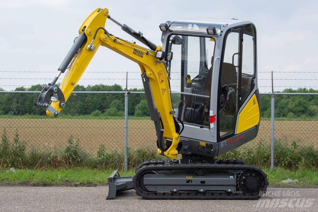 Wacker Neuson ET24 Mini bageri <7t