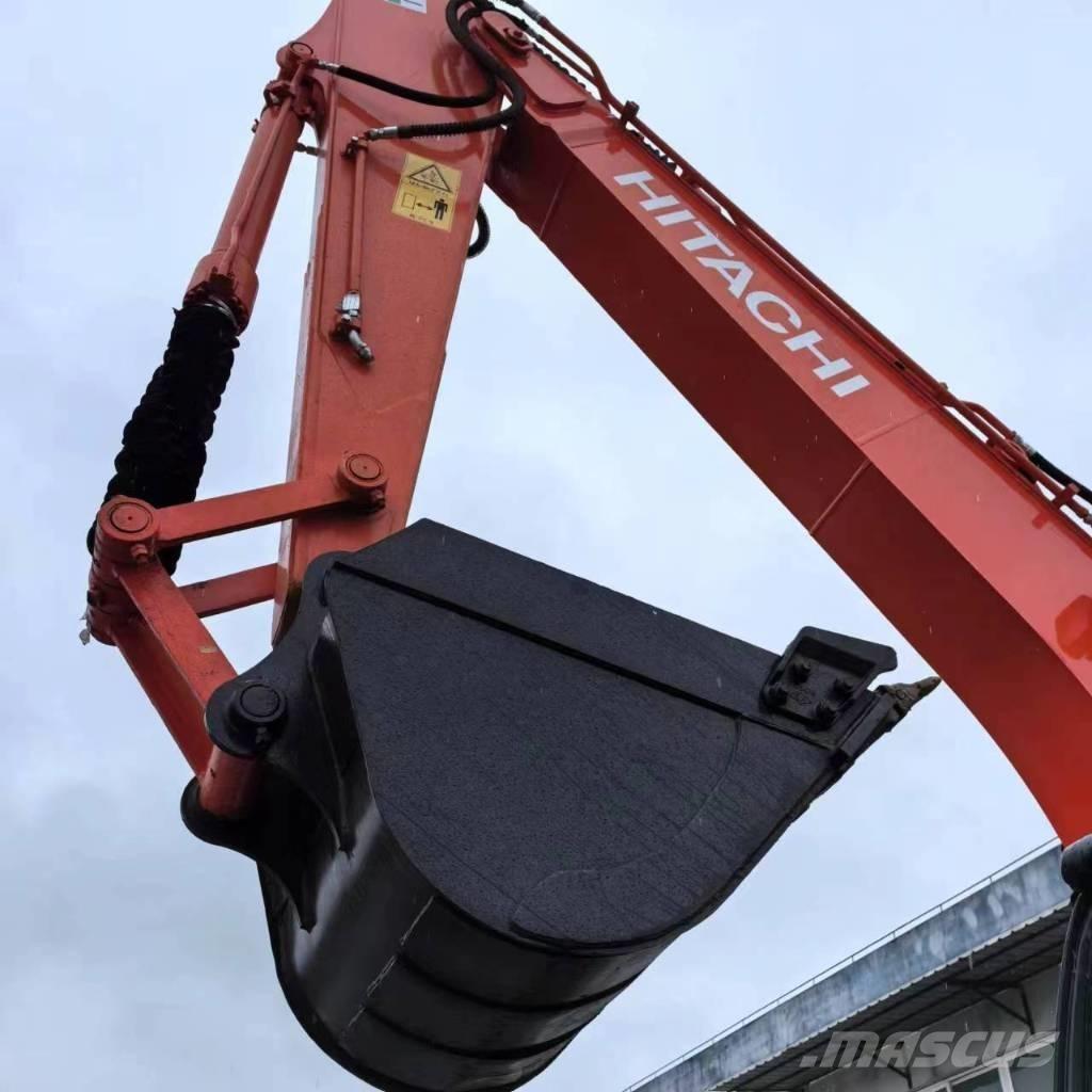 Hitachi ZX120-3G Mini bageri <7t