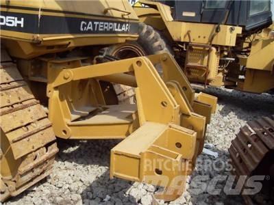 CAT D 5 H Buldožeri gusjeničari
