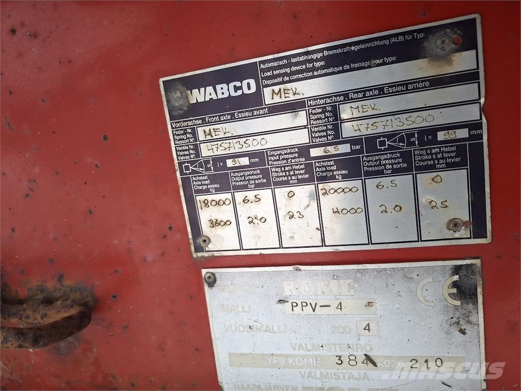 Kome Puuperävaunu Prikolice za stabla