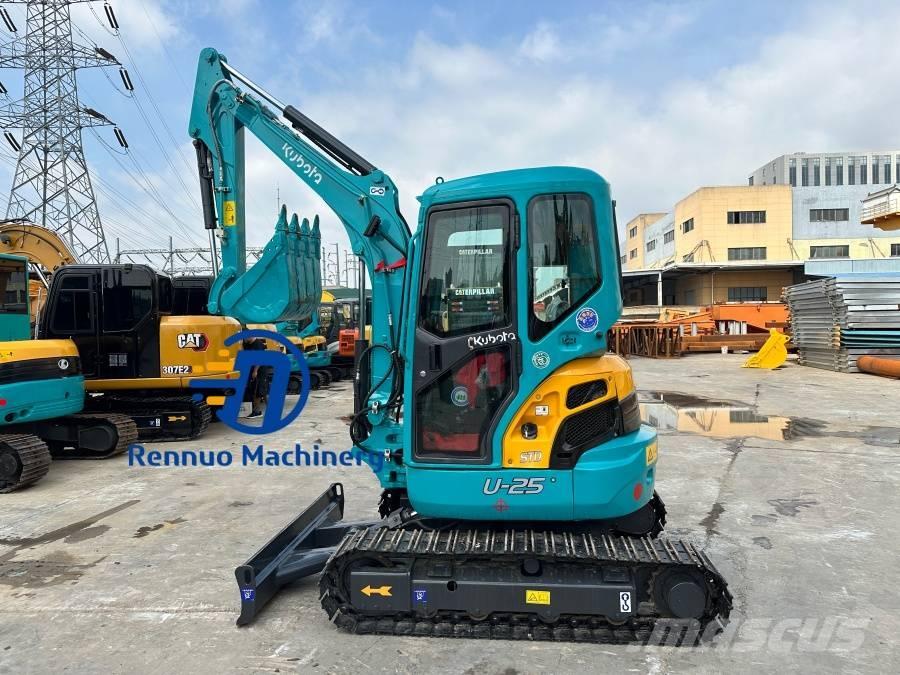 Kubota U 25 Mini bageri <7t