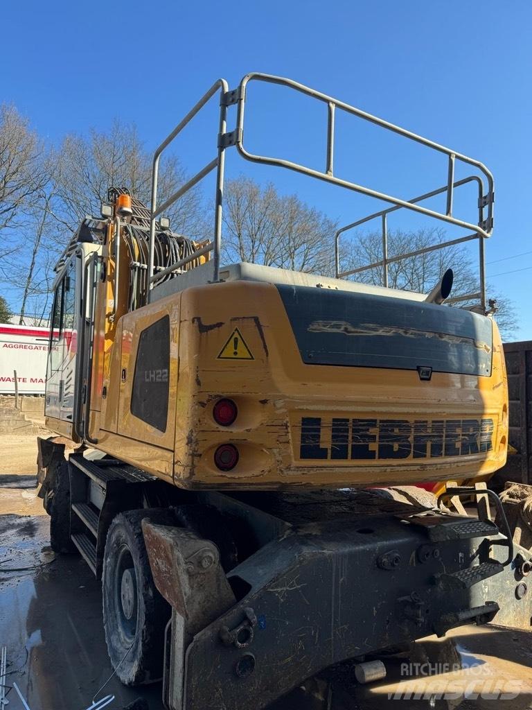 Liebherr LH 22 M Bageri za manipuliranje materijalom / otpadom
