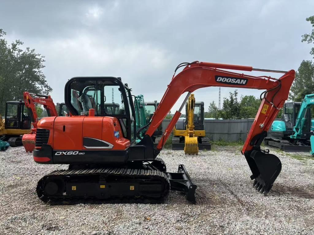 Doosan DX 60 Mini bageri <7t