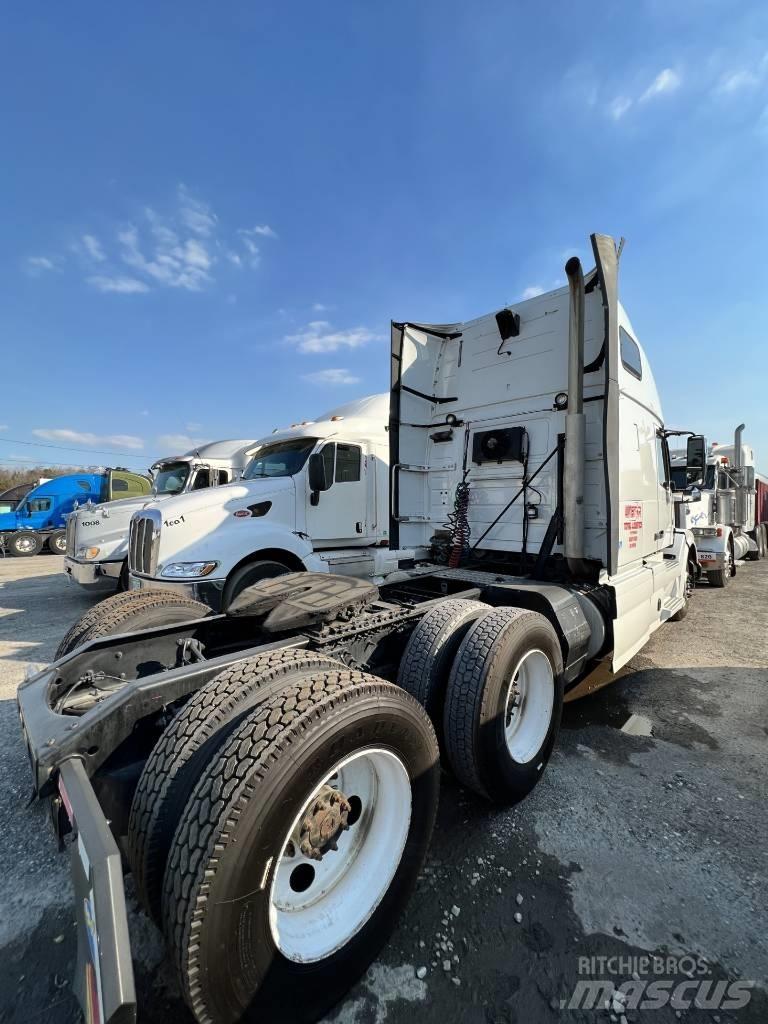 Volvo VLN 670 Traktorske jedinice
