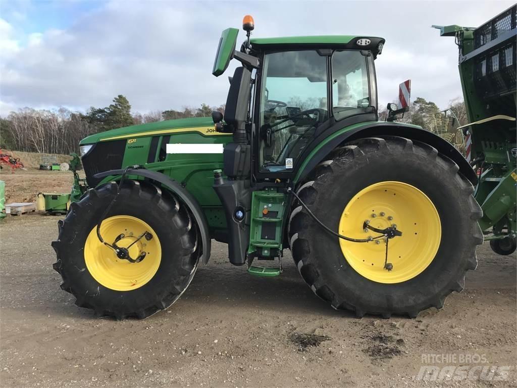 John Deere 6R 250 Traktori