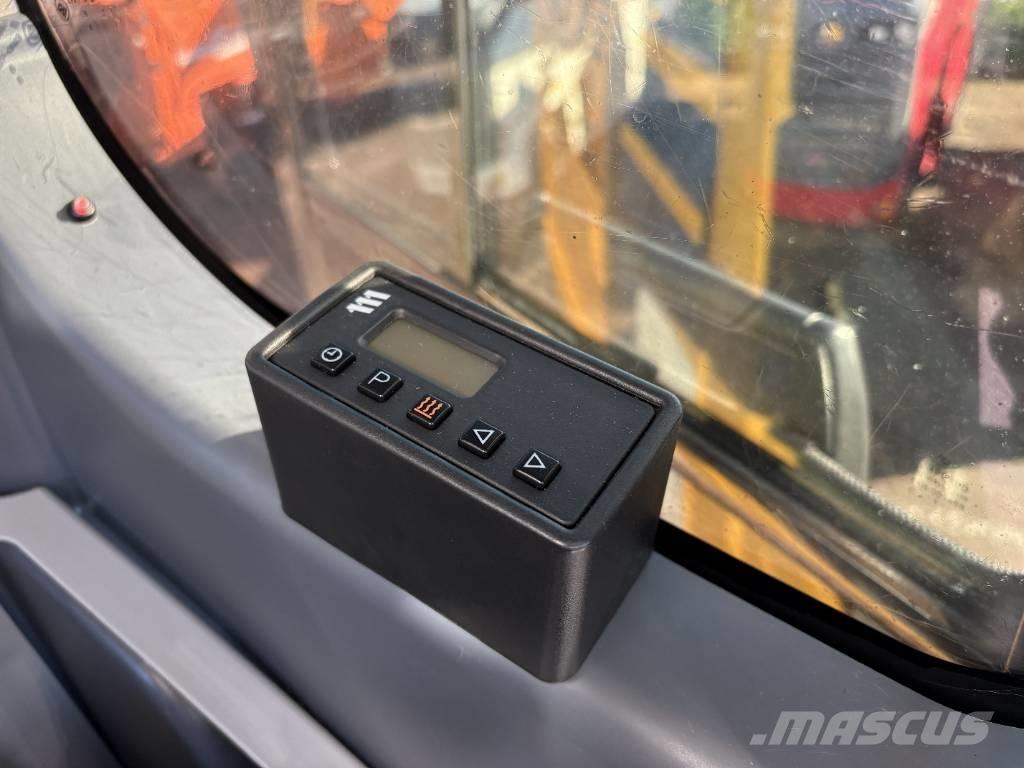 Komatsu PC 290 LC-10 Bageri gusjeničari