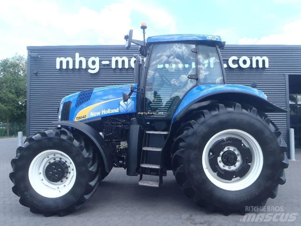 New Holland T 8040 Traktori