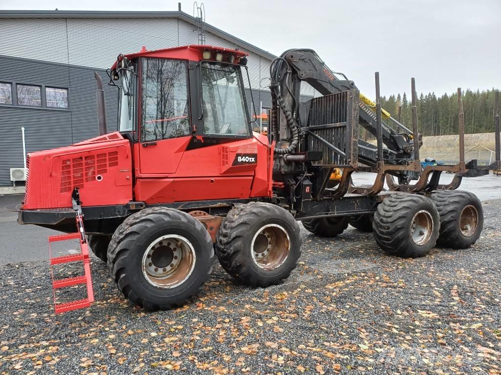 Komatsu 840 TX Forvarderi