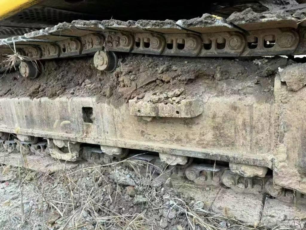 Sumitomo SH210-5 Bageri gusjeničari