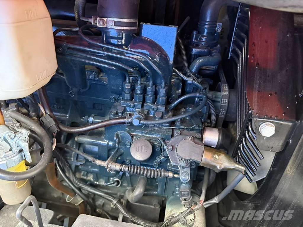 Kubota 163 Bageri gusjeničari