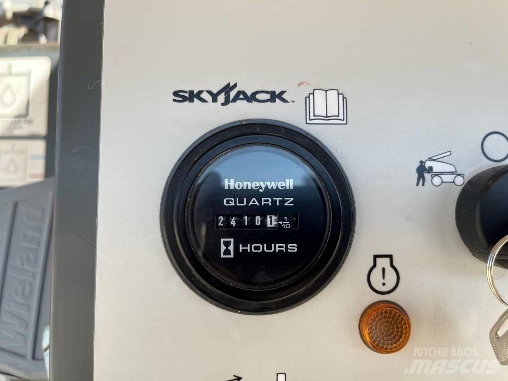 SkyJack SJ63AJ Zglobne podizne platforme