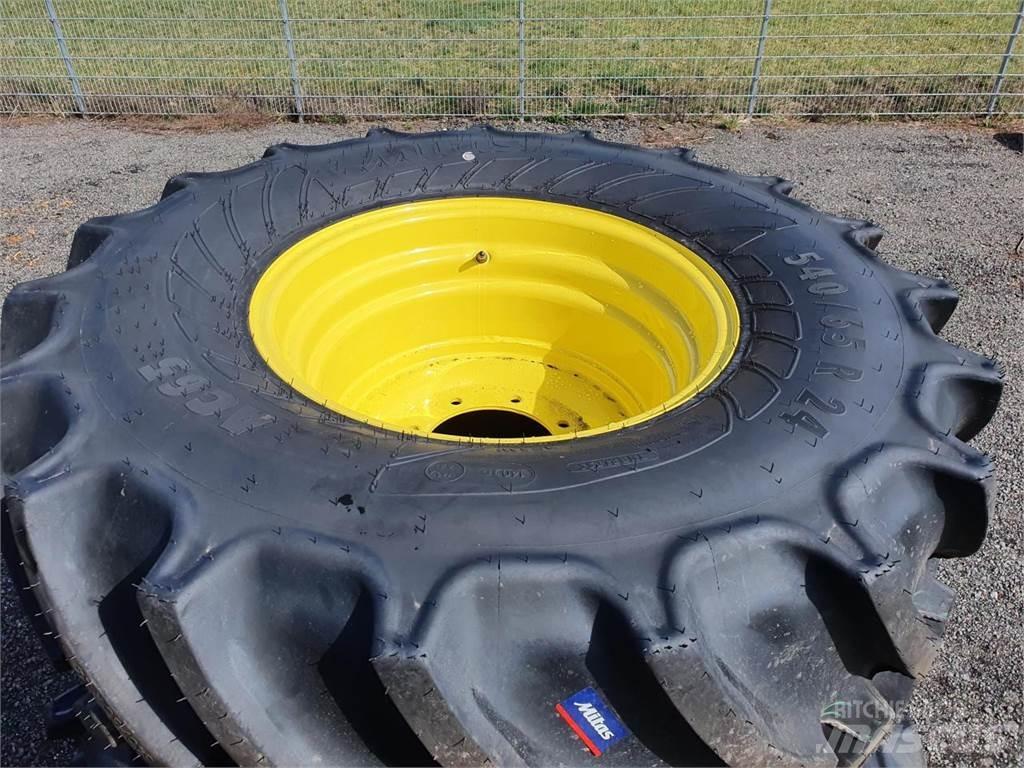Mitas 540/65R24 x2 Gume, kotači i naplatci