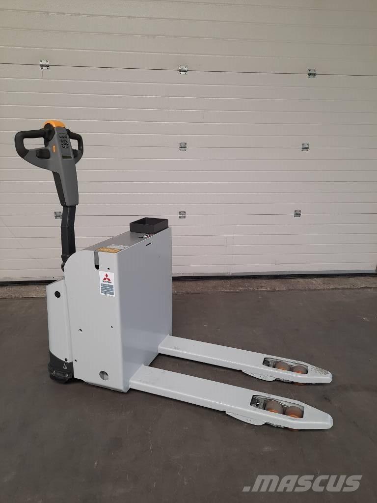 UniCarriers PLL180 Nisko podizni električni viličar