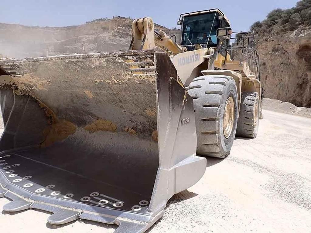 Komatsu WA600-8EO Utovarivači na kotačima