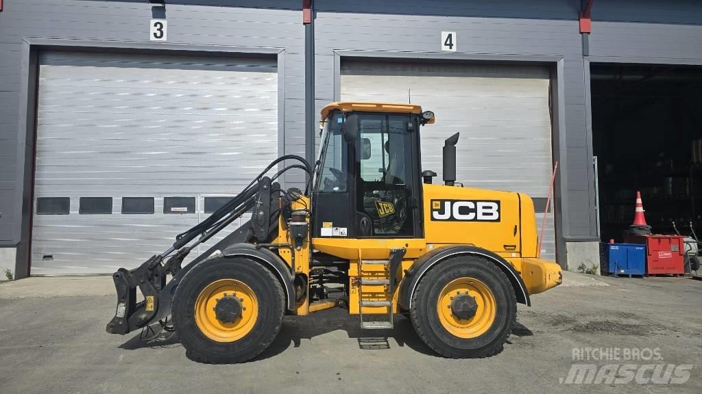 JCB 411 Utovarivači na kotačima