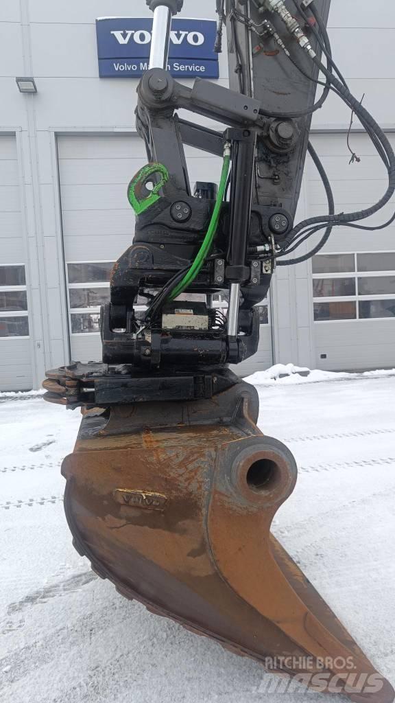 Volvo EC 300 EL Bageri gusjeničari