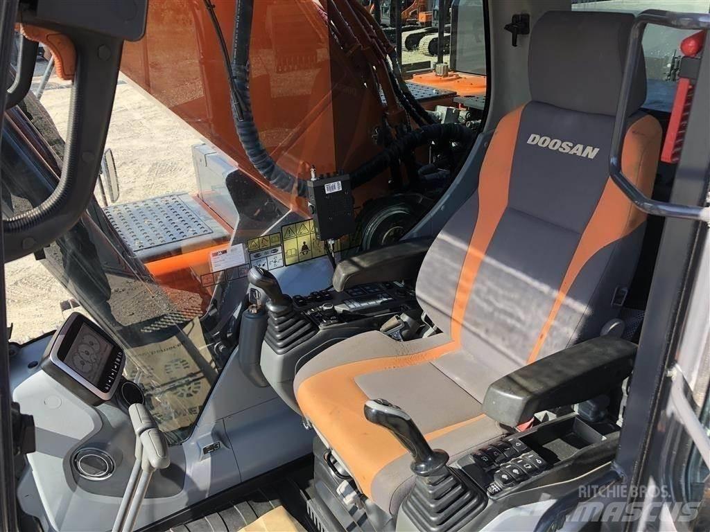 Doosan dx300 Bageri gusjeničari