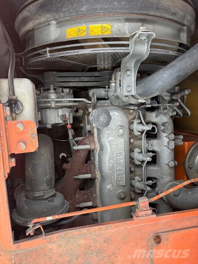 Hitachi EG 70 R Demperi na gusjenice