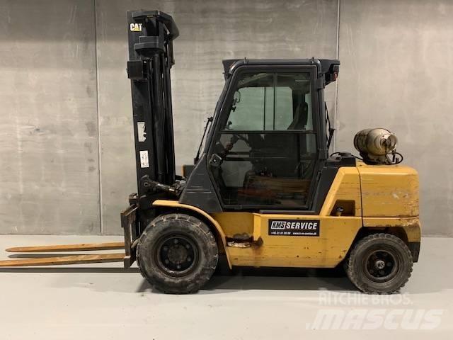 CAT GP45K-400ZT Plinski viličari