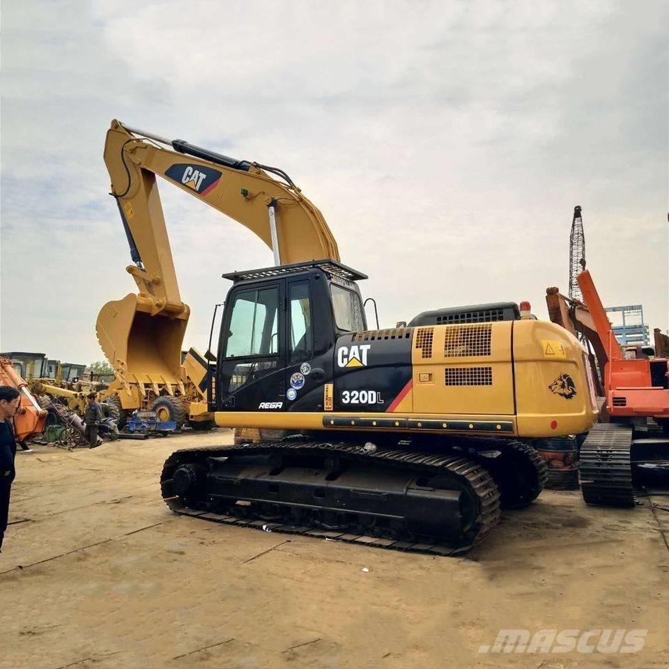 CAT 320D Bageri gusjeničari
