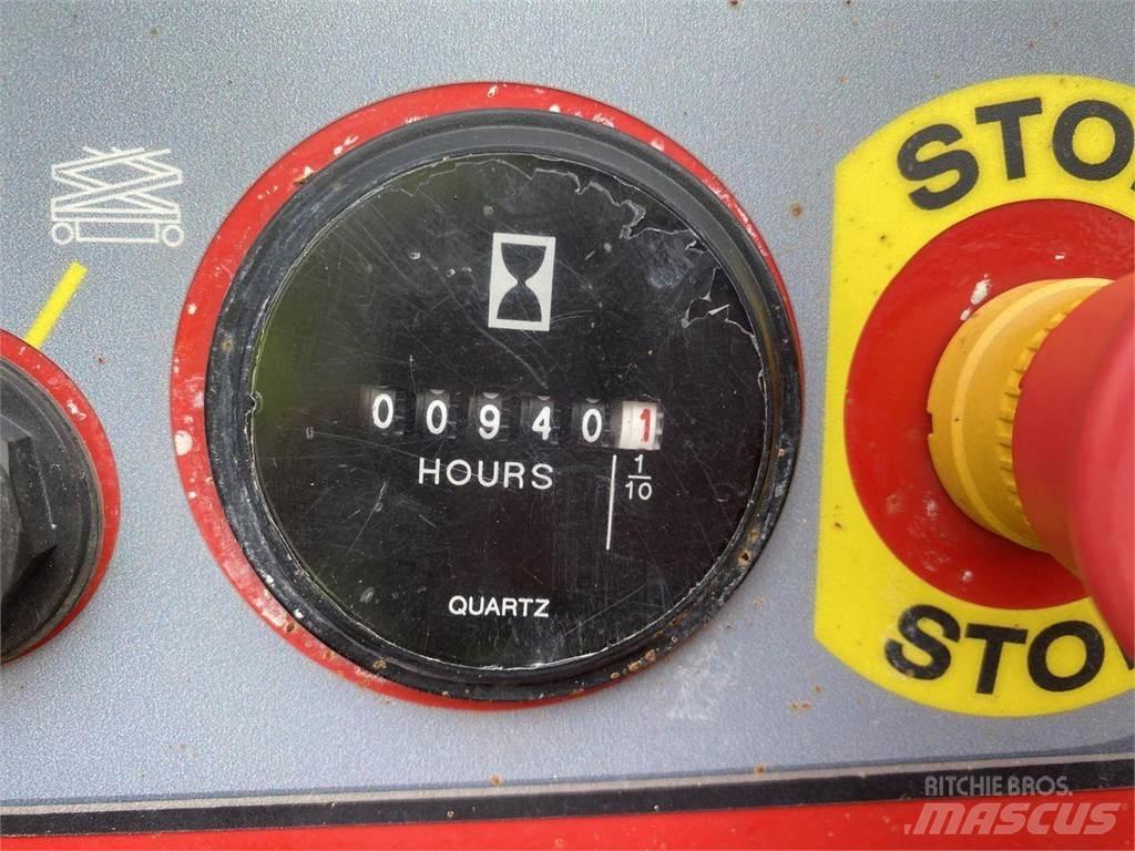 Manitou 140SC Škaraste platforme