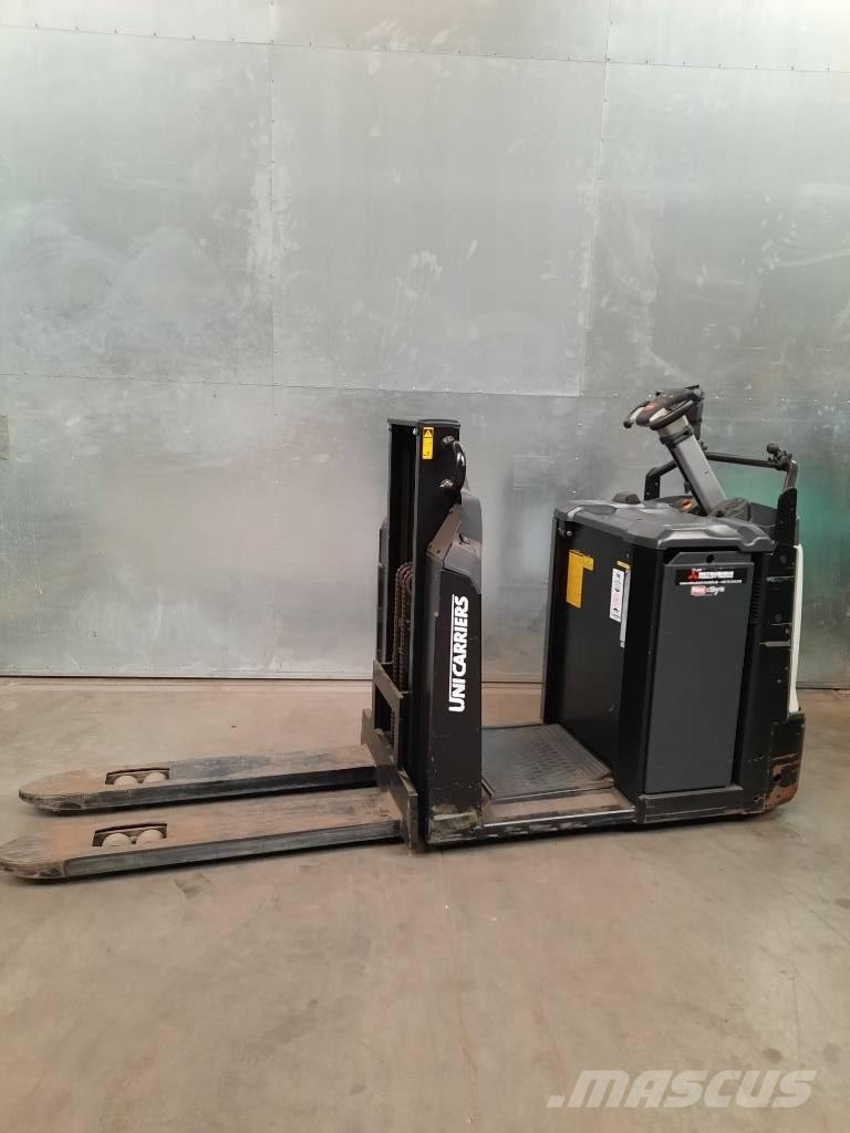 UniCarriers OEP120 Niskopodizni komisioni viličar