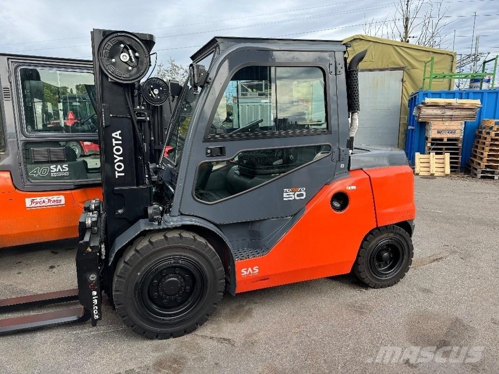 Toyota 40-8FD45N Dizelski viličari