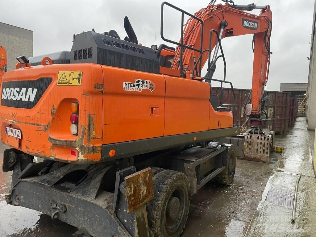 Doosan DX 210 W - 5 Bageri na kotačima