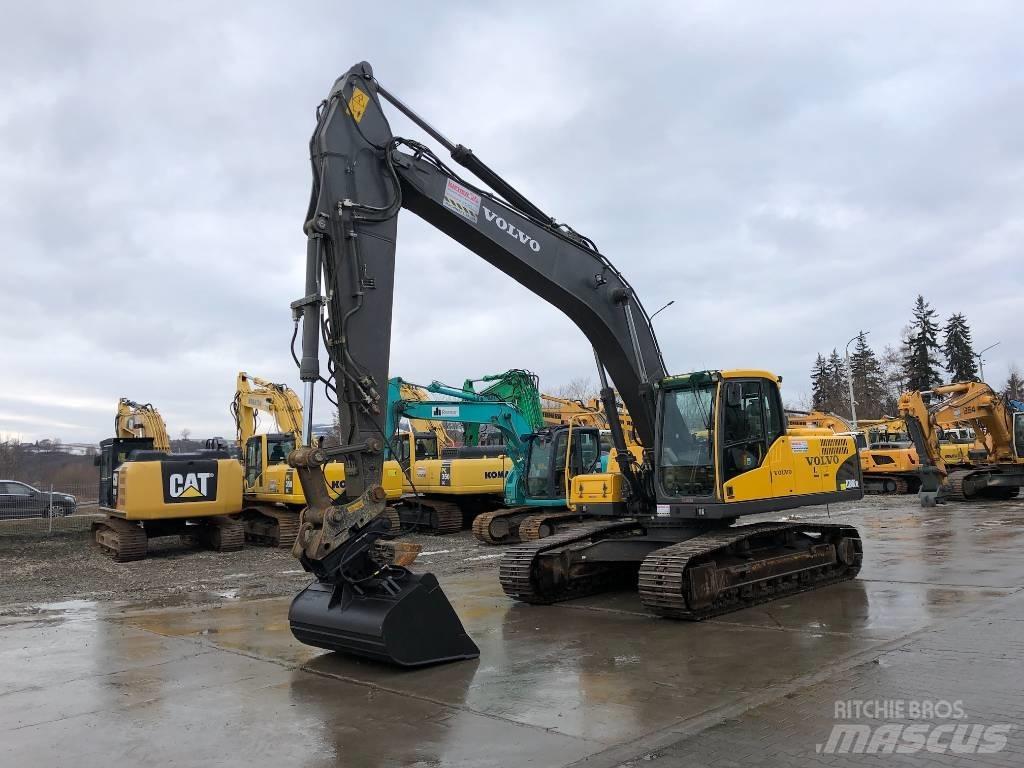 Volvo EC 240 C N L Bageri gusjeničari