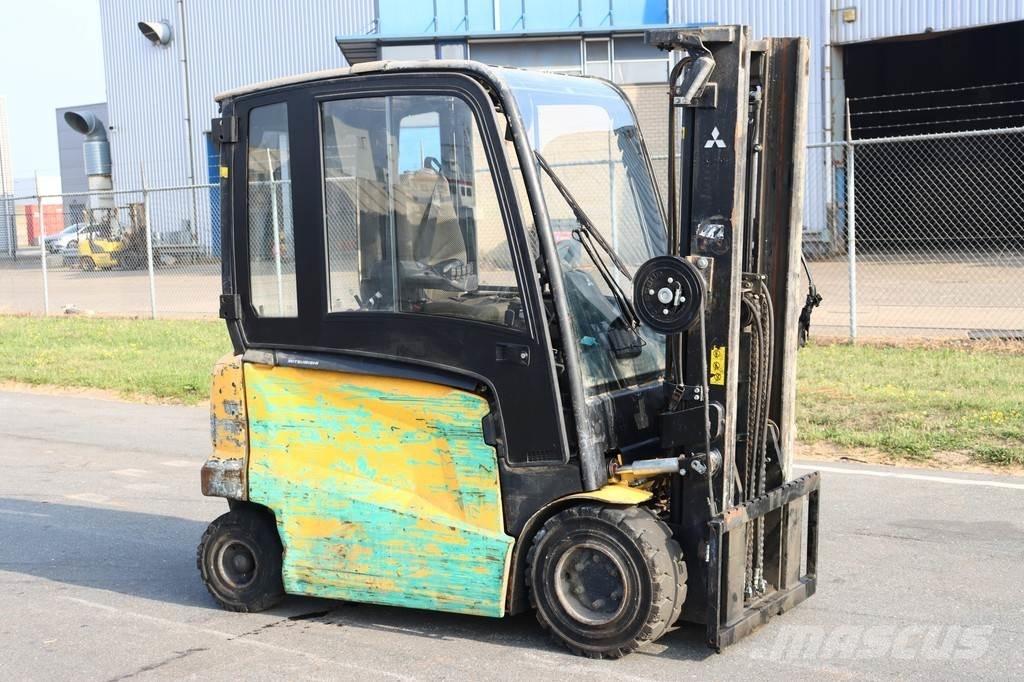 Mitsubishi FB35N Električni viličari