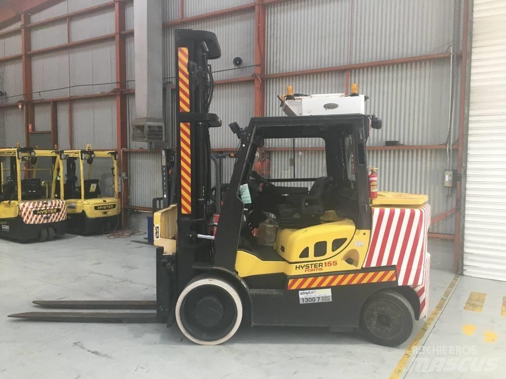 Hyster S155FT Dizelski viličari