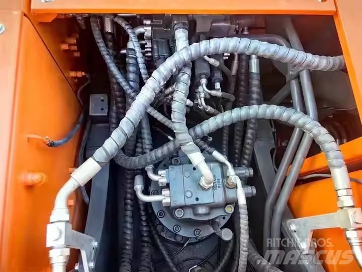 Doosan DH300 Bageri gusjeničari