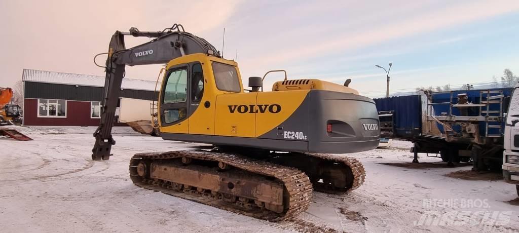 Volvo EC 240 C L Bageri gusjeničari