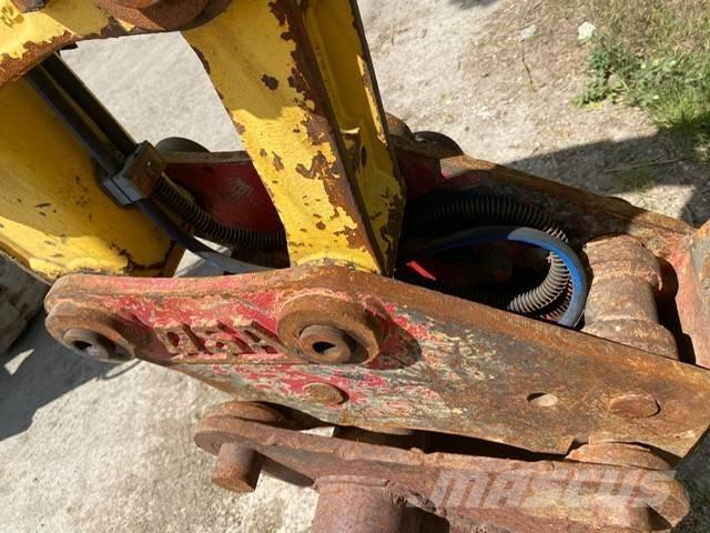 New Holland E 50.2 C Mini bageri <7t