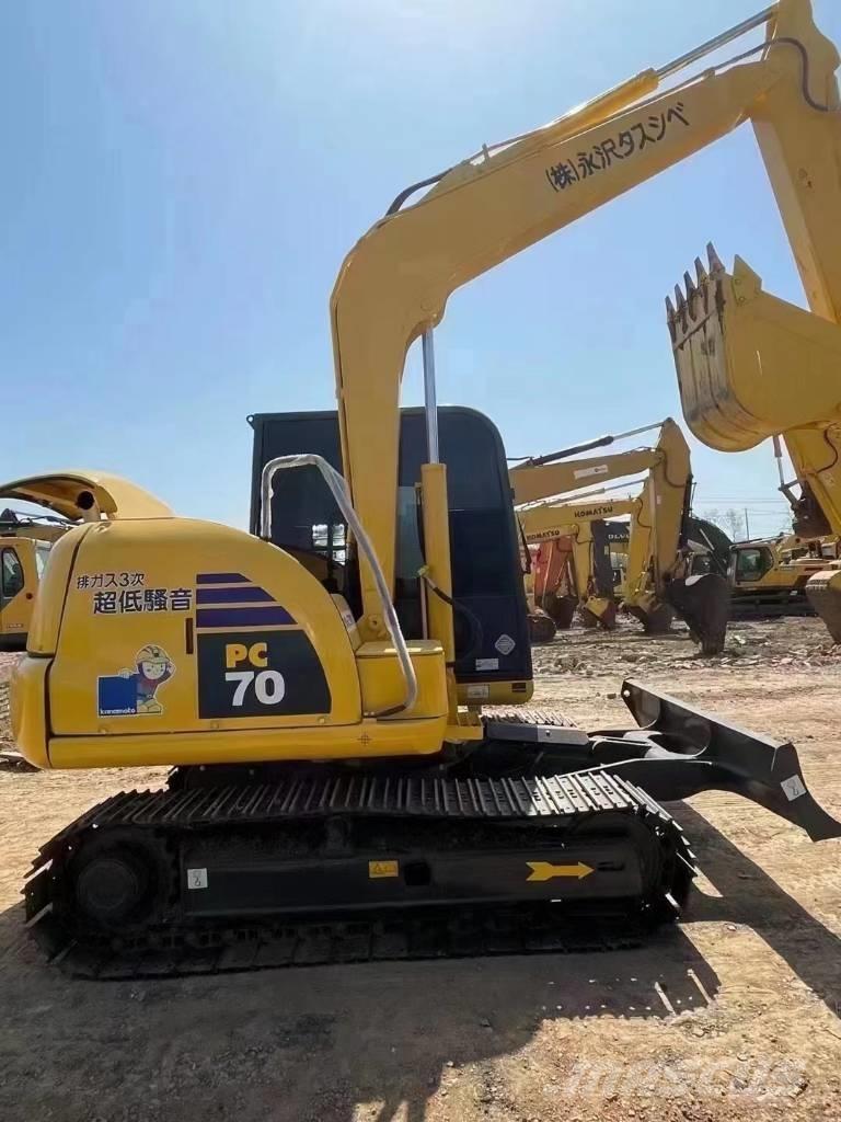 Komatsu PC 70 Mini bageri <7t