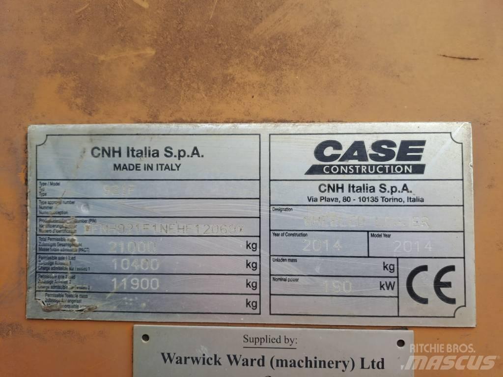 CASE 921 F Utovarivači na kotačima