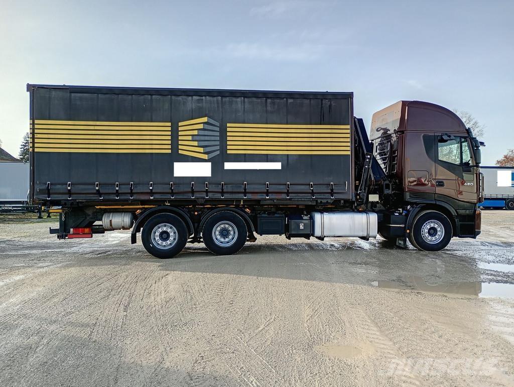 Iveco AS260S42Y/FS Kamioni sa ceradom