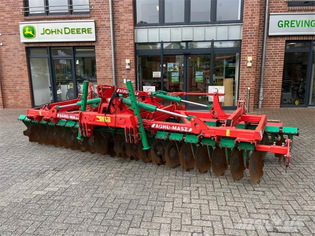 Agro-Masz BT50 Tanjurače
