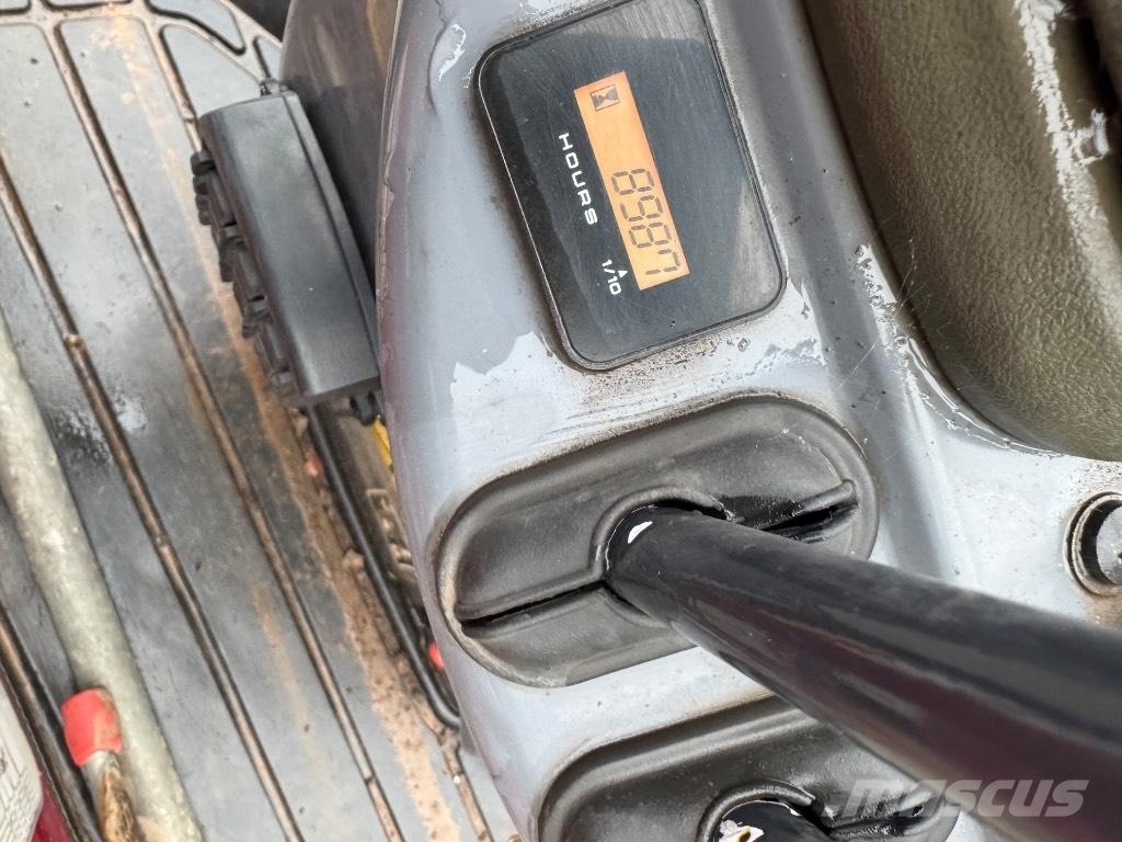 Yanmar SV08 (1E131) Mini bageri <7t