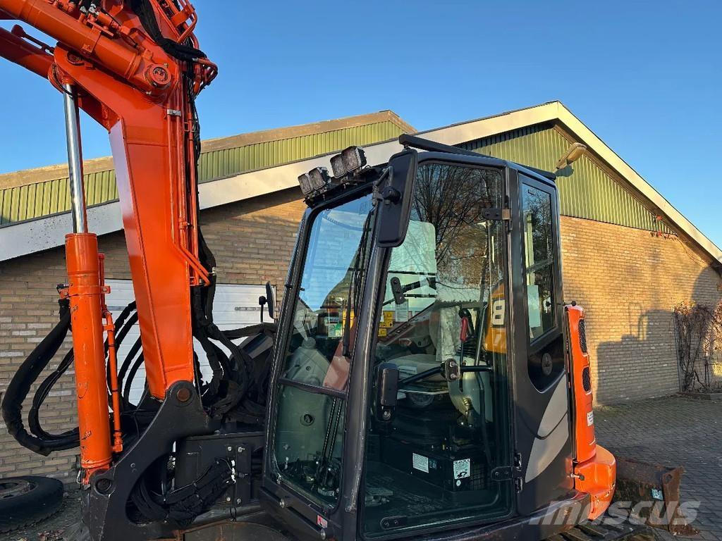 Hitachi ZX85USB-5A Teleskopski viličari