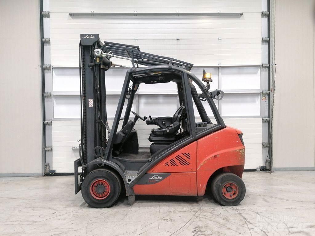 Linde H30D-02 Dizelski viličari