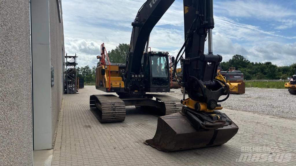 Volvo EC250EL Bageri gusjeničari